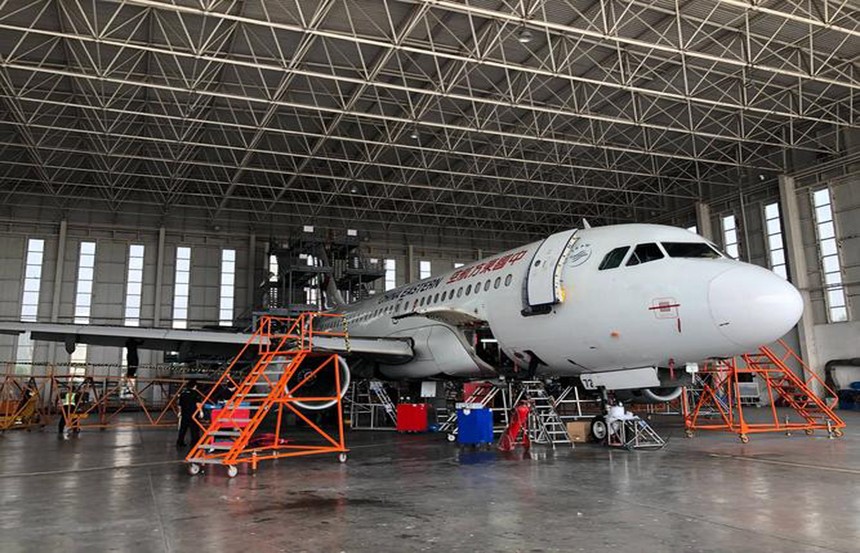 飛機(jī)維修廠房網(wǎng)架屋面 鋼網(wǎng)架設(shè)計(jì)案例