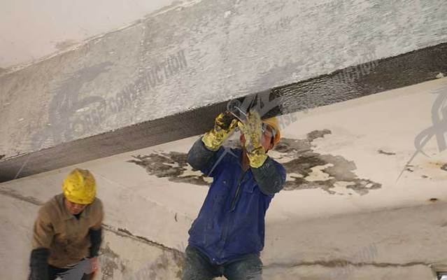 焊接加固與粘鋼加固的優(yōu)缺點比較，焊接加固與粘鋼加固優(yōu)缺點對比分析