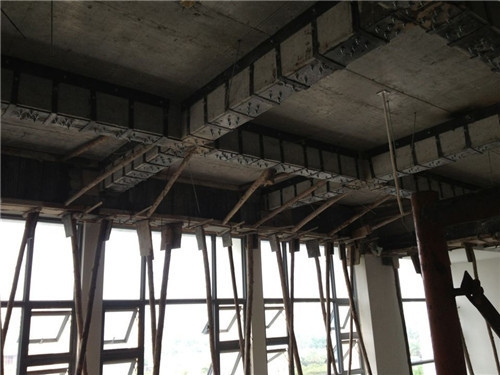 建筑加固材料特性對(duì)比，建筑加固材料特性大比拼，誰(shuí)更勝一籌？建筑加固材料特性大比拼，誰(shuí)更勝一籌？ 行業(yè)新聞 第2張