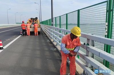 橋梁加固施工安全防護措施，橋梁加固施工中安全防護措施的要點與