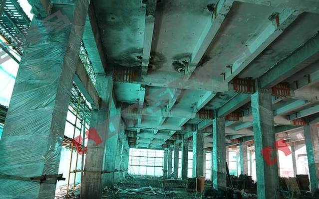 梁粘鋼加固施工常見問題及解決，梁粘鋼加固施工，常見問題剖析與