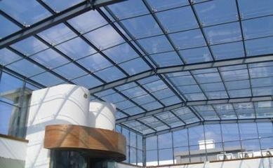 鋼結(jié)構(gòu)廠房抗震性能案例分析，鋼結(jié)構(gòu)廠房抗震性能，[具體案例名稱