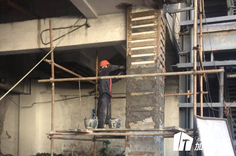 包鋼加固施工操作平臺(tái)設(shè)計(jì)要點(diǎn)，包鋼加固施工操作平臺(tái)設(shè)計(jì)要點(diǎn)解析 行業(yè)新聞 第2張