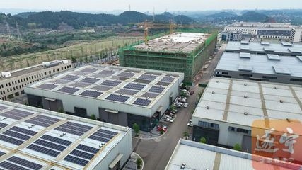 工業(yè)建筑綠色節(jié)能改造案例，工業(yè)建筑綠色節(jié)能改造，成功案例剖析，推薦理由，，- 工業(yè)建筑明確主體范疇，讓讀者知曉討論對象是工業(yè)領(lǐng)域的建筑。，- 綠色節(jié)能改造突出核心主題，緊扣當(dāng)前環(huán)保與能源節(jié)約的大趨勢，表明文章聚焦于建筑在綠色、節(jié)能方面的改造舉措。，- 成功案例剖析既暗示有實(shí)際范例支撐，增加可信度與可讀性，又剖析一詞體現(xiàn)出會深入講解案例細(xì)節(jié)、經(jīng)驗(yàn)、 行業(yè)新聞 第1張