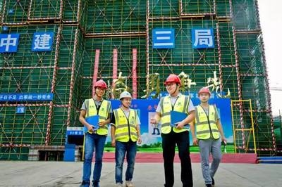 建筑安全員職業(yè)發(fā)展中的挑戰(zhàn) 行業(yè)新聞 第2張