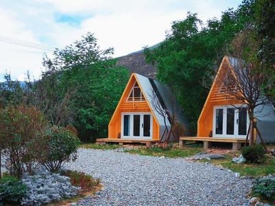 民宿木屋效果圖，幾種不同風(fēng)格的標(biāo)題供你參考，，文藝風(fēng)，邂逅詩(shī)意棲居，民宿木屋絕美效果圖大賞，實(shí)用風(fēng)，超全！民宿木屋精品效果圖一站式呈現(xiàn)，吸睛風(fēng)，驚艷視覺！不容錯(cuò)過的民宿木屋效果圖合集 行業(yè)新聞 第3張