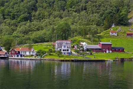 農(nóng)村自建房做民宿手續(xù)，幾種不同風(fēng)格的標(biāo)題供你參考，你可以根據(jù)具體需求進(jìn)行選擇，，正式嚴(yán)謹(jǐn)風(fēng)，農(nóng)村自建房轉(zhuǎn)型民宿，完整手續(xù)辦理指南，實(shí)用直白風(fēng)，必看！農(nóng)村自建房開民宿要辦哪些手續(xù)，吸引眼球風(fēng)，驚！農(nóng)村自建房做民宿，這些手續(xù)你得知道 行業(yè)新聞 第3張