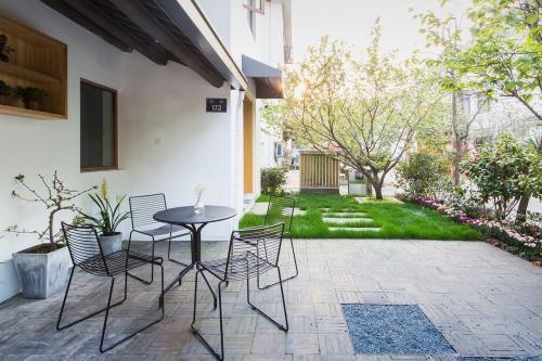 如何成為民宿老板，幾種不同風(fēng)格的標(biāo)題供你參考，，解鎖民宿老板之路，從入門到精通，邁向民宿老板生涯，實(shí)用指南全解析，逐夢(mèng)民宿業(yè)，教你如何成為合格老板 行業(yè)新聞 第4張