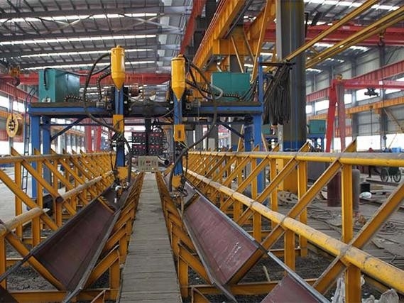 江西紅馬鋼結(jié)構(gòu)老板娘簡介（江西紅馬鋼結(jié)構(gòu)公司老板娘簡介） 行業(yè)新聞 第4張