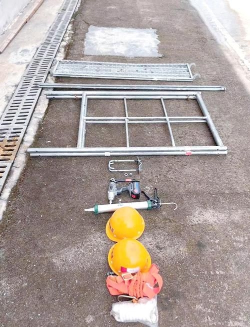 屋面加固方法有哪些圖片（農(nóng)村老房想加層怕基礎(chǔ)受不住教你4大基礎(chǔ)加固法） 行業(yè)新聞 第12張