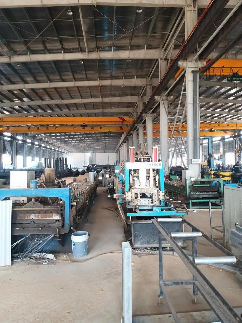 岑鞏鋼結(jié)構(gòu)公司領(lǐng)導(dǎo)班子成員（岑鞏鋼結(jié)構(gòu)公司領(lǐng)導(dǎo)班子成員情況：李復(fù)勇愛企查聽）