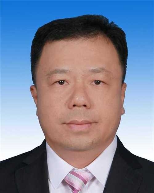 斗門鋼結(jié)構(gòu)公司董事長(zhǎng)是誰(shuí)（斗門鋼結(jié)構(gòu)公司董事長(zhǎng)是誰(shuí)斗門鋼結(jié)構(gòu)公司的董事長(zhǎng)是誰(shuí)）