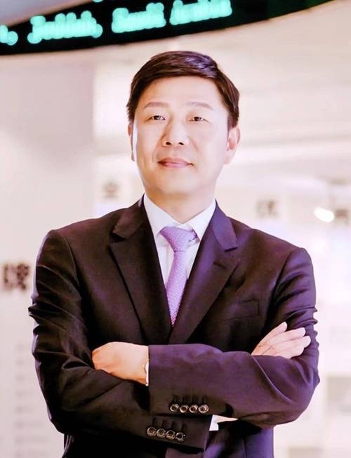 水城鋼結構公司創(chuàng)始人背景（李文學在水城鋼結構公司擔任什么職務？）