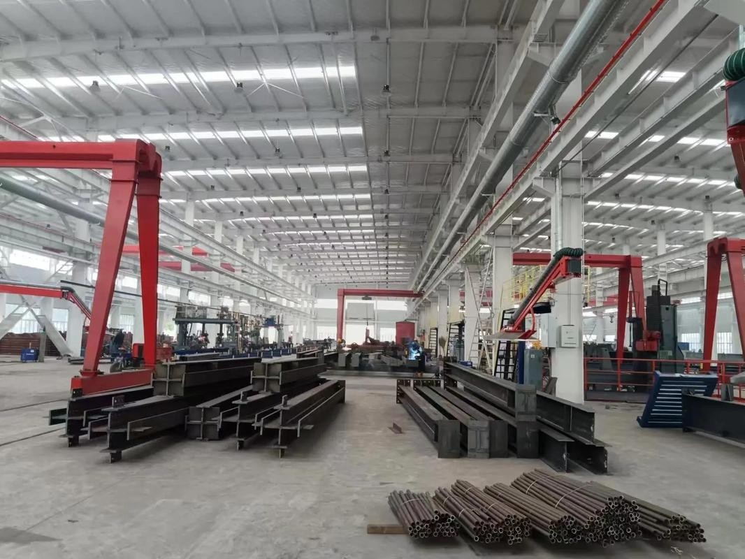 槐蔭鋼結(jié)構(gòu)公司董事長(zhǎng)簡(jiǎn)歷(槐蔭鋼結(jié)構(gòu)公司董事長(zhǎng)簡(jiǎn)歷根據(jù)參考信息參考信息)