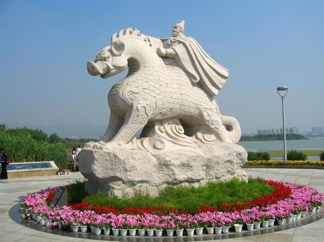 無錫雕塑設(shè)計(jì)公司（無錫雕塑設(shè)計(jì)公司和北京湃勒思的營銷案例）