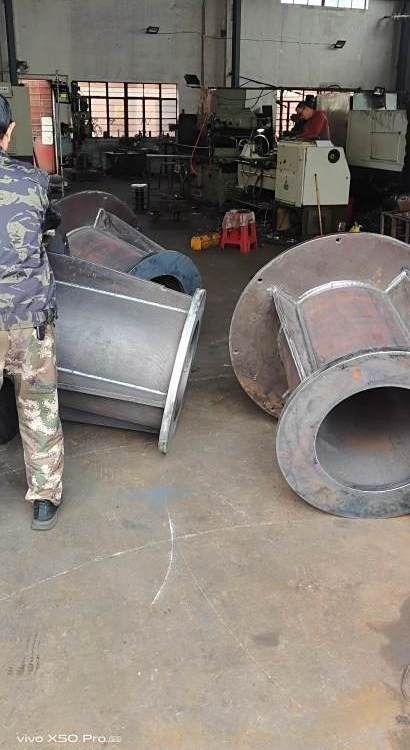 如何選擇合適的桁架底座？