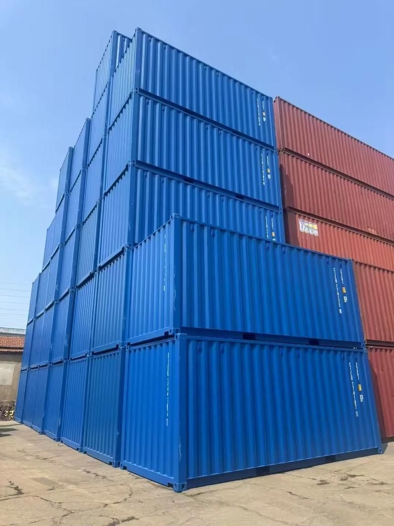 給我一些鋼制集裝箱的圖片