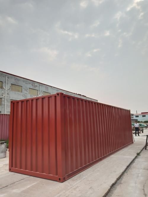 給我一些鋼制集裝箱的圖片