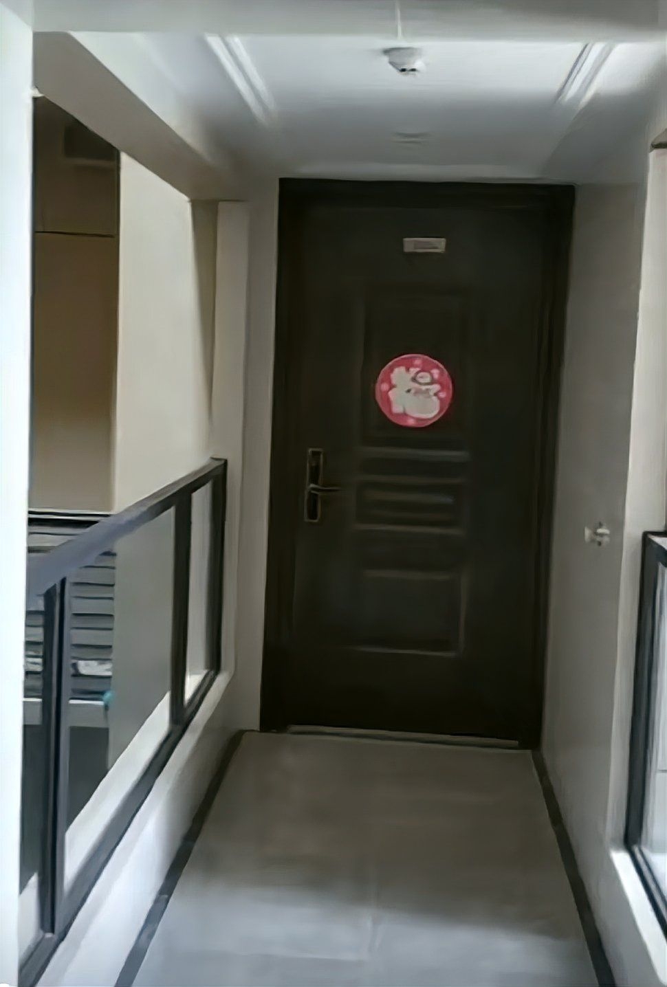 電梯連廊對通風(fēng)有哪些改善？（電梯連廊對通風(fēng)有哪些改善,連廊房優(yōu)缺點(diǎn)大揭秘）