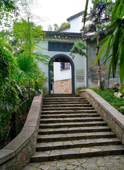 有沒有更詳細(xì)的龔賢紀(jì)念館游玩攻略？（南京龔賢紀(jì)念館游玩攻略）