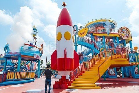 給我一些螺旋樓梯的CAD圖（給我一些螺旋樓梯的cad圖）