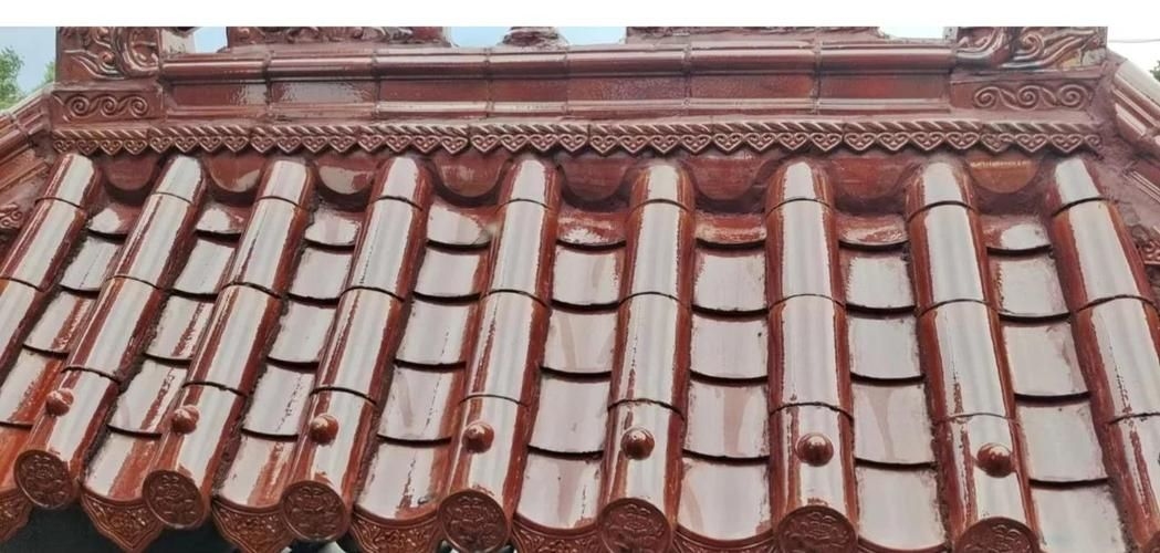 給我一些琉璃瓦制作圖片(琉璃瓦制作中哪個步驟最關鍵)