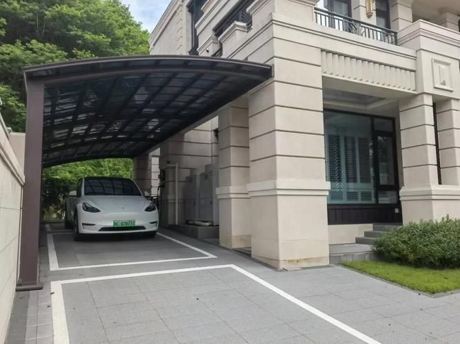 有沒有簡易停車棚的設(shè)計圖？（有沒有適合農(nóng)村的簡易停車棚設(shè)計圖？）