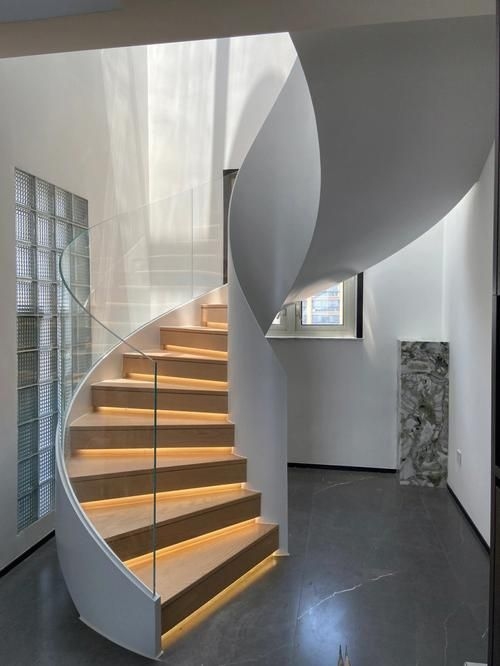 給我一份旋轉(zhuǎn)樓梯設(shè)計(jì)圖與尺寸詳圖（旋轉(zhuǎn)樓梯設(shè)計(jì)圖與尺寸詳圖）