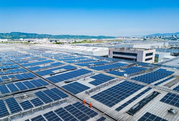 彩鋼瓦光伏安裝有哪些案例(彩鋼瓦光伏安裝有哪些案例,)