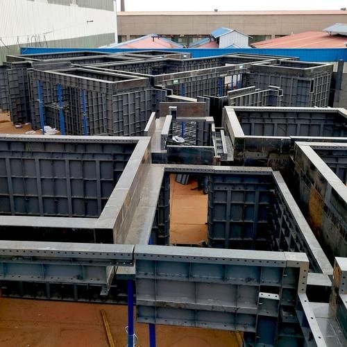 鋼模板圖片高清大圖(鋼模板圖片高清大圖共參考16篇資料,我?guī)湍阏伊艘恍╀撃0宓母咔鍒D片)