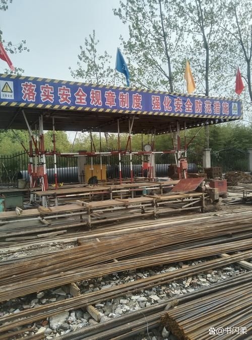 給我一些鋼棚搭建的圖片參考（給我一些鋼棚搭建的圖片參考,給我一些鋼棚搭建的圖片參考來啦）