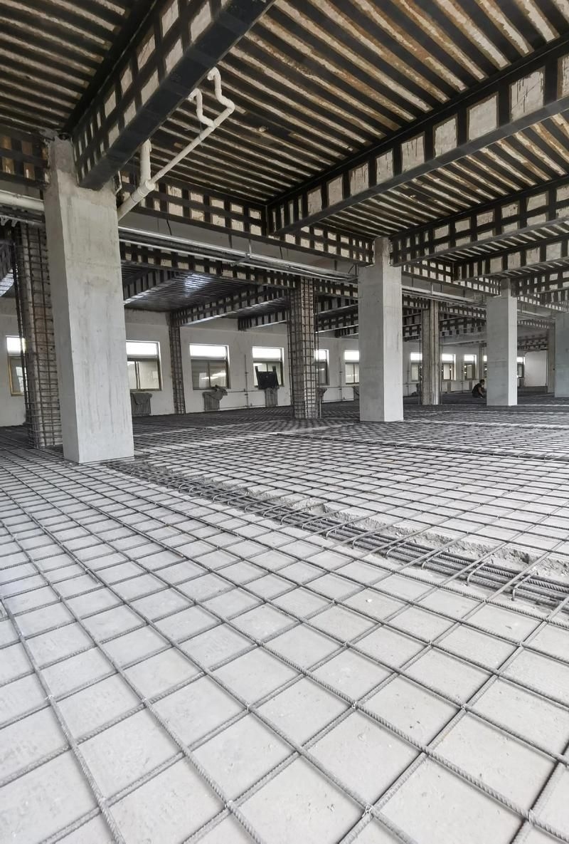 碳纖維加固混凝土圖片(碳纖維加固混凝土圖片共參考21篇資料,我?guī)湍阏伊艘恍┨祭w維加固混凝土的圖片)