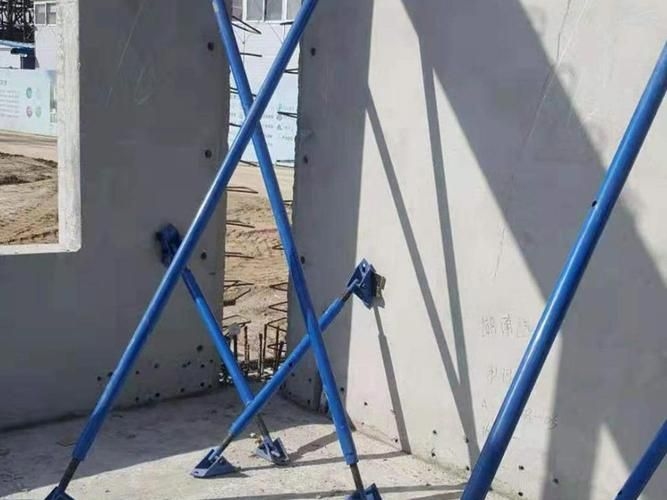 給我一些斜撐支架的圖片（斜撐支架安裝步驟圖解）