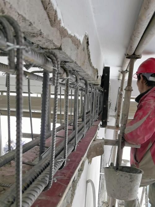 給我一些承重墻體加固的案例圖片(承重墻體加固)