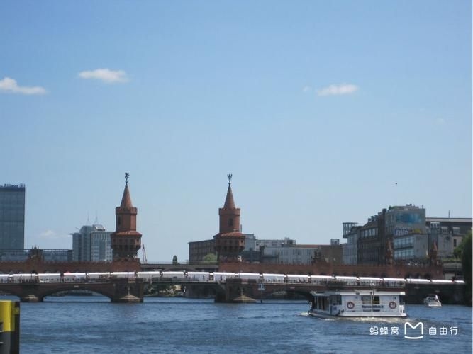 給我推薦一些經(jīng)典的鋼結(jié)構(gòu)景觀橋案例（給我推薦一些經(jīng)典的鋼結(jié)構(gòu)景觀橋案例,嘿，看來你對景觀橋很感興趣）