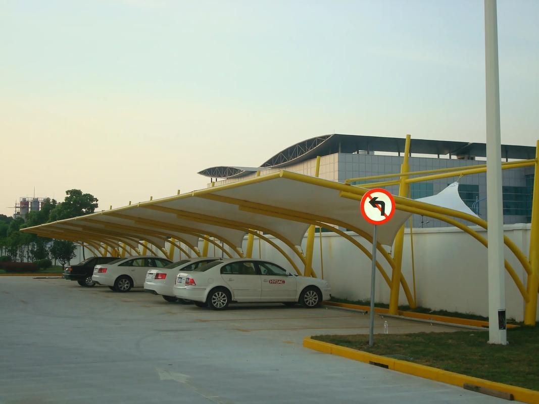 有沒(méi)有鋼結(jié)構(gòu)車(chē)棚的圖片示例？（有沒(méi)有鋼結(jié)構(gòu)車(chē)棚的圖片示例,當(dāng)然有,）