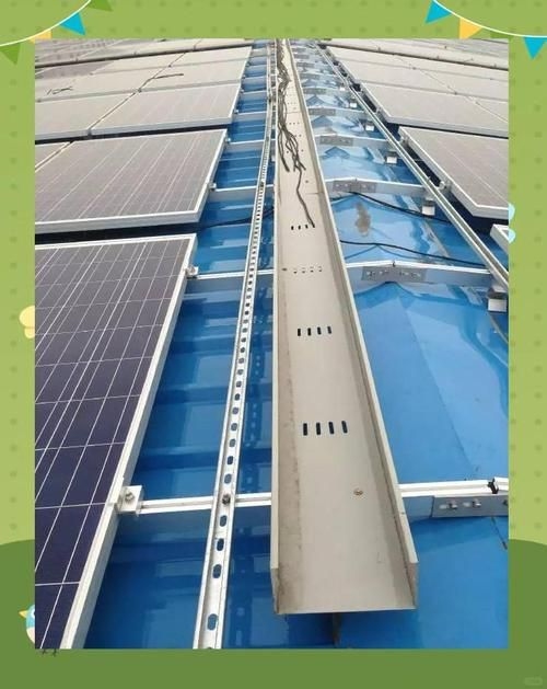 給我一些彩鋼屋頂光伏安裝的實景圖（彩鋼屋頂光伏安裝避坑指南）