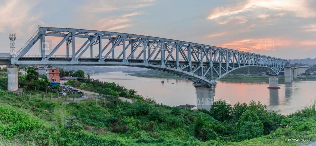 給我推薦一些經(jīng)典的橋梁鋼結(jié)構(gòu)案例（有聲書(shū):橋梁鋼結(jié)構(gòu)）