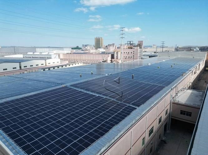 有哪些品牌提供彩鋼瓦光伏安裝服務(wù)？（百度愛采購彩鋼瓦光伏安裝服務(wù)品牌對比要點）