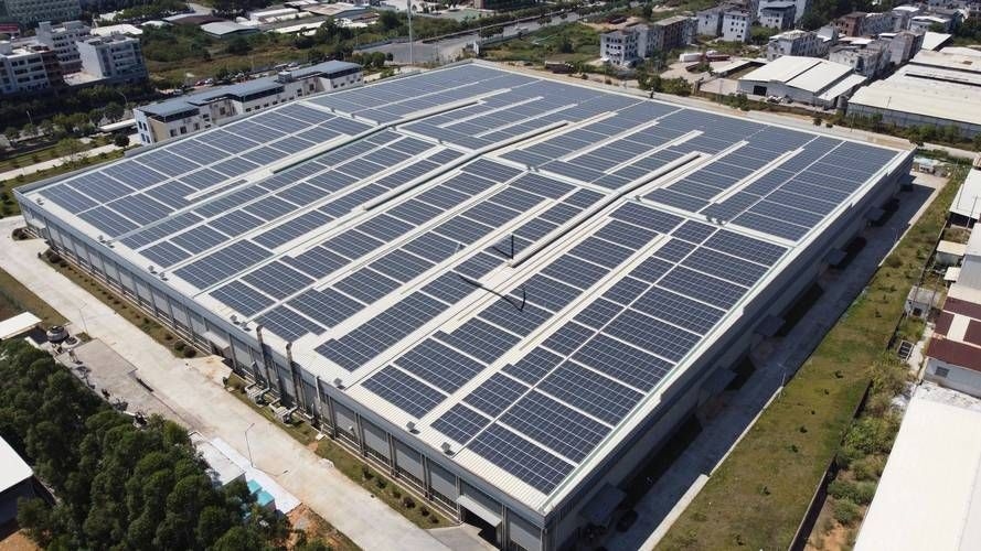 有哪些品牌提供彩鋼瓦光伏安裝服務(wù)？（百度愛采購彩鋼瓦光伏安裝服務(wù)品牌對比要點）