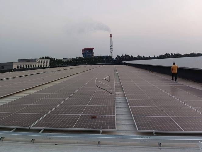 有哪些品牌提供彩鋼瓦光伏安裝服務(wù)？（百度愛采購彩鋼瓦光伏安裝服務(wù)品牌對比要點）