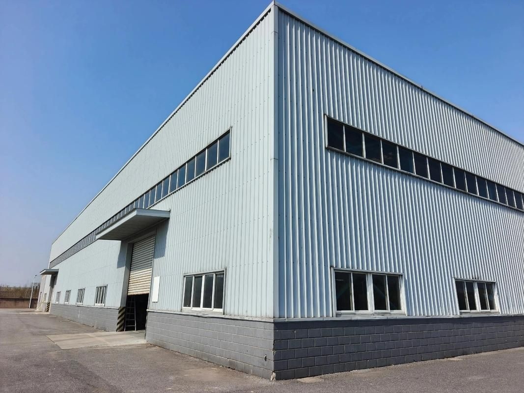 給我一些標(biāo)準(zhǔn)鋼結(jié)構(gòu)廠房的實例（標(biāo)準(zhǔn)鋼結(jié)構(gòu)廠房設(shè)計） 行業(yè)新聞 第4張