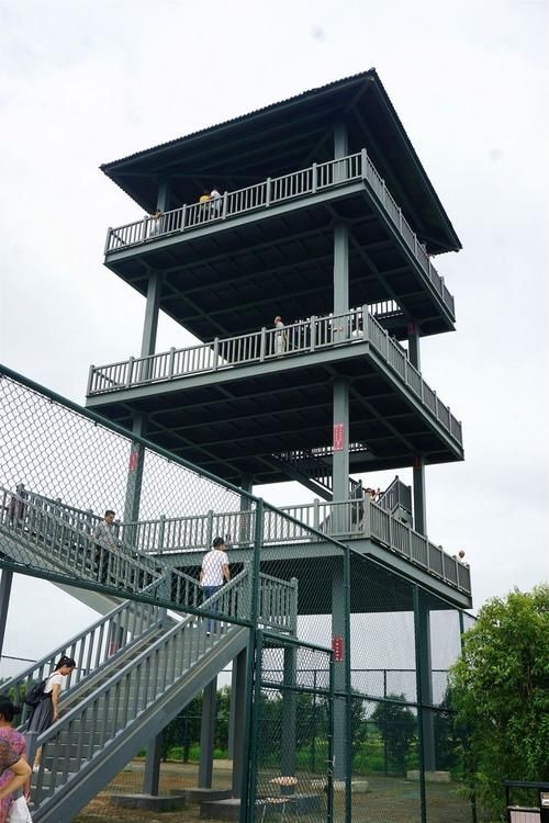 給我一些鋼結(jié)構(gòu)觀景臺的案例（給我一些鋼結(jié)構(gòu)觀景臺的案例，嘿） 行業(yè)新聞 第5張
