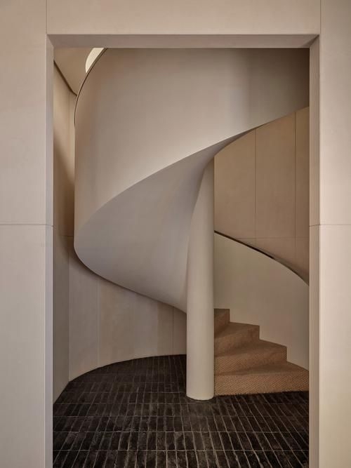 有沒有更多螺旋樓梯的變形圖？（螺旋樓梯變形圖應(yīng)該能給你靈感,這些螺旋樓梯變形圖應(yīng)該能給你靈感） 行業(yè)新聞 第6張