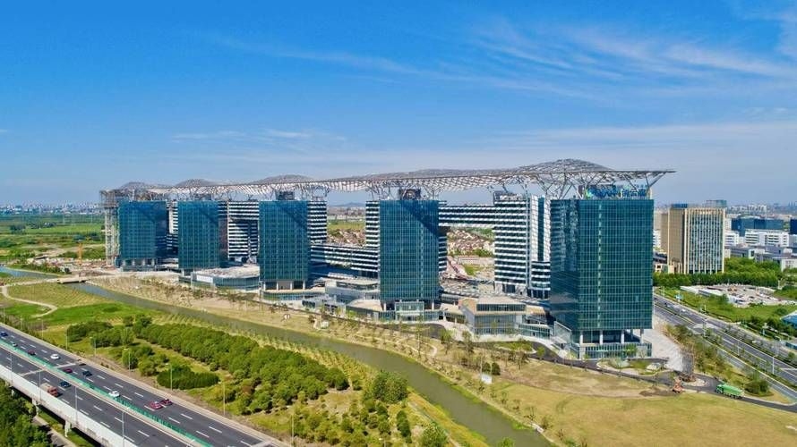 有哪些知名的鋼結(jié)構(gòu)長廊案例？（有哪些知名的鋼結(jié)構(gòu)長廊案例?） 行業(yè)新聞 第3張