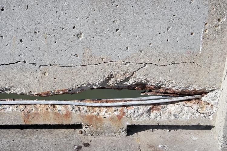 磚混結(jié)構(gòu)房屋有哪些常見病害（磚混結(jié)構(gòu)房屋有哪些常見、note、video組件要求） 行業(yè)新聞 第5張