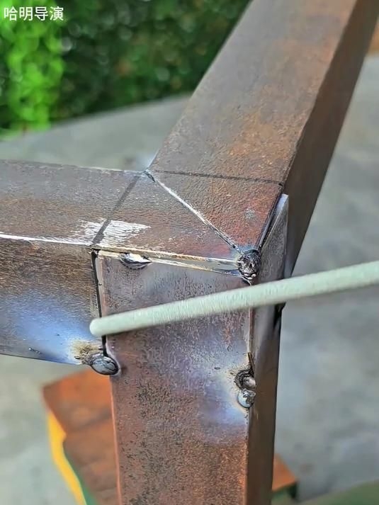 如何選擇適合的集裝箱房框架角鋼（北京集裝箱房框架角鋼選型指南（1000字+配圖”） 行業(yè)新聞 第8張