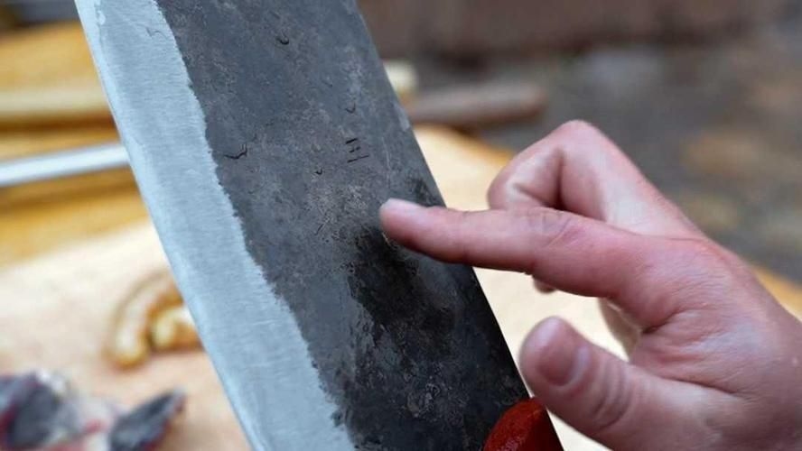 包鋼法和夾鋼法哪個(gè)更常用（包鋼法與夾鋼法哪個(gè)更常用？） 行業(yè)新聞 第1張