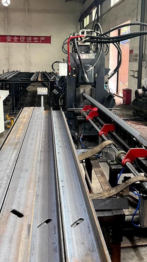 如何選擇適合的鋼結(jié)構(gòu)廠家？（北京鋼結(jié)構(gòu)廠家如何選擇適合的鋼結(jié)構(gòu)廠家） 行業(yè)新聞 第1張