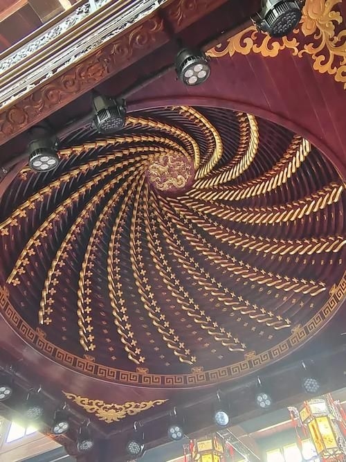 鋼結構戲樓的特點是什么？（鋼結構戲樓的基本知識） 行業(yè)新聞 第2張